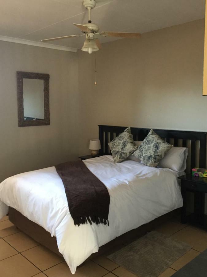 African Kingdom Guest House Boksburg Zewnętrze zdjęcie